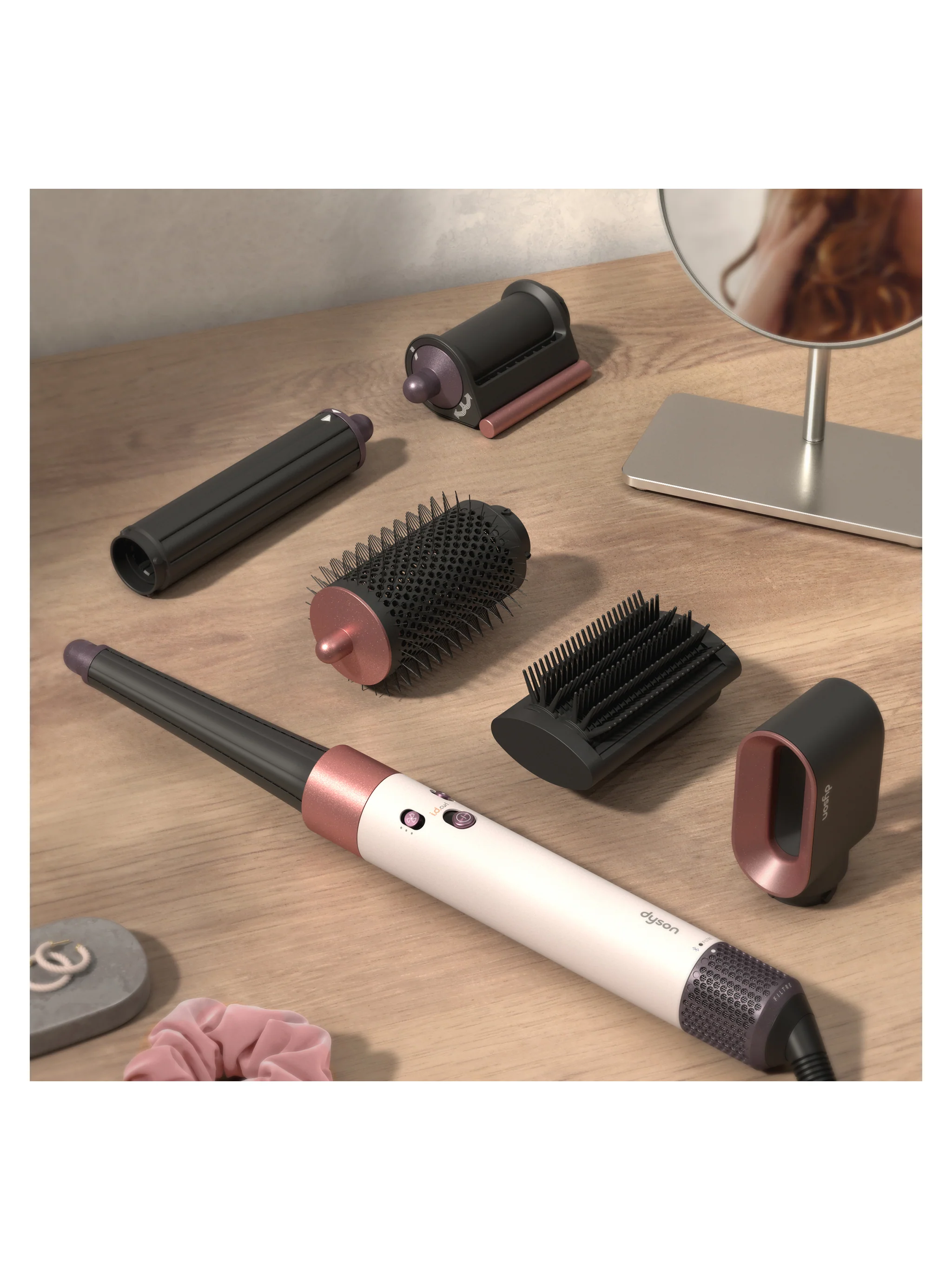 Airwrap i.d.™ Multi-Styler and Dryer Straight+Wavy Hair - Image 5