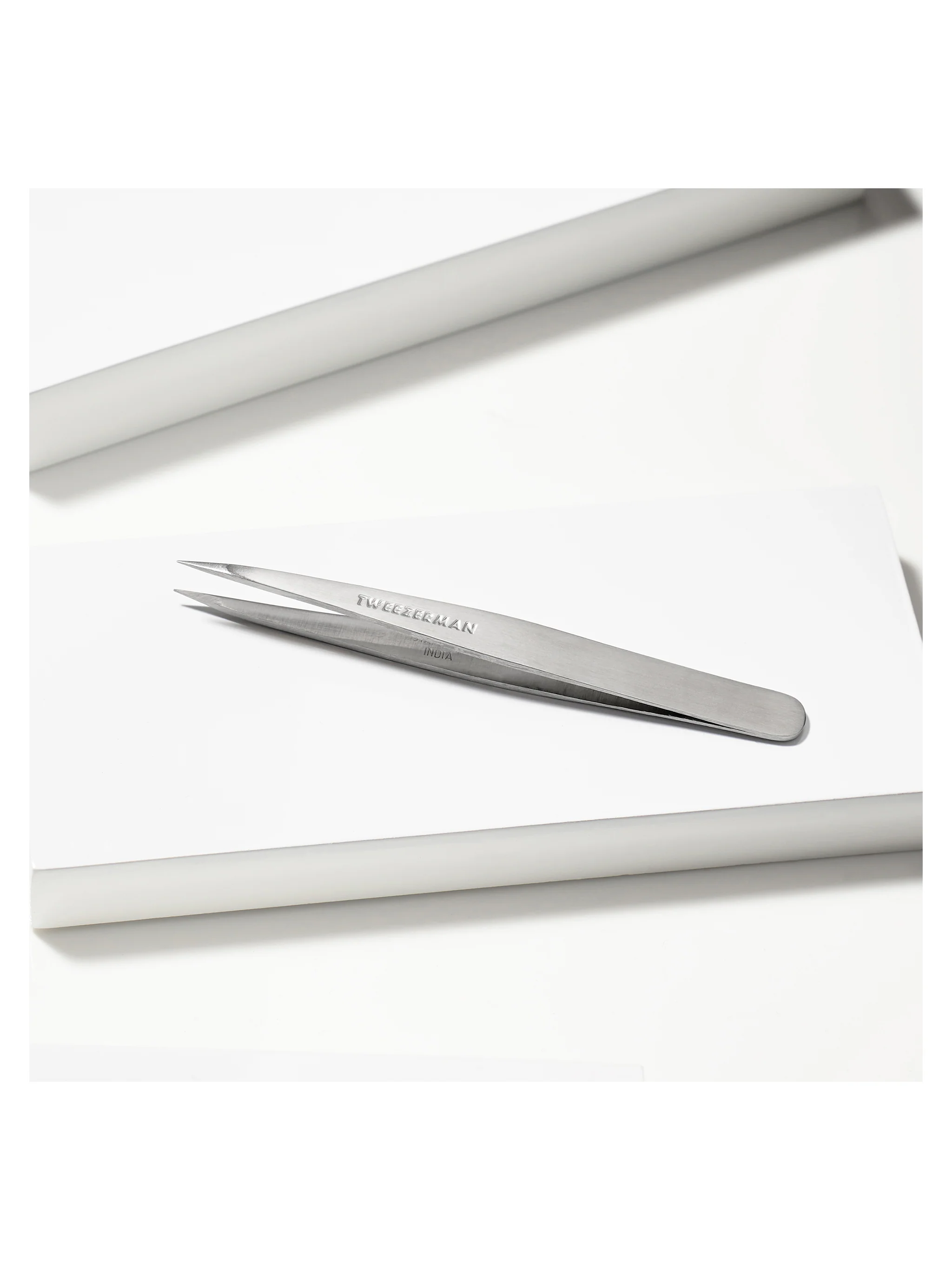 Point Tweezer Classic Stainless Steel - Image 3
